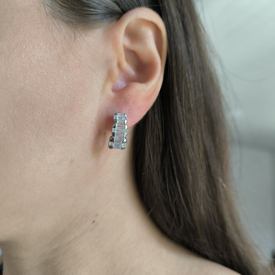 Silver earrings with cubic zirconia