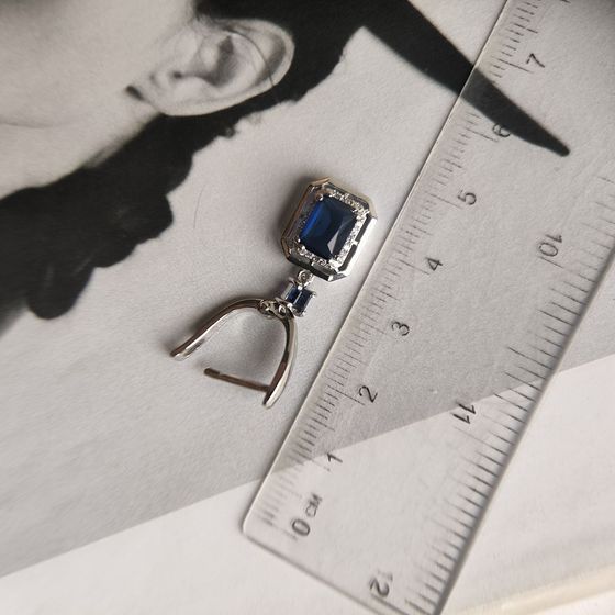 Серебряные серьги с сапфиром nano 2.947ct, фианитами