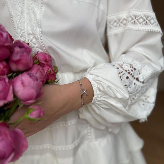 Silver bracelet with phianites