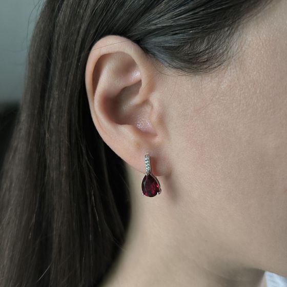 Silver Earrings with a 3.12 ct Nano Garnet