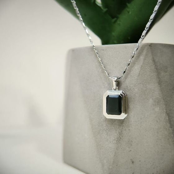 Серебряная подвеска с топазом Лондон Блю 2.675ct