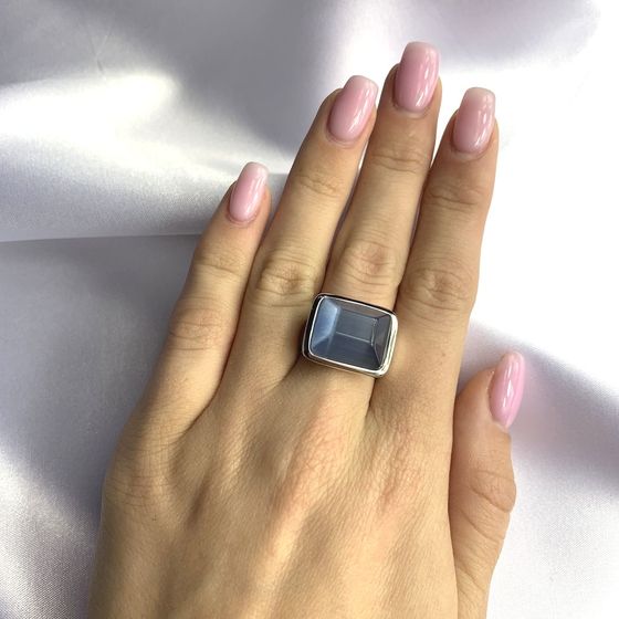 Silver cat's eye ring
