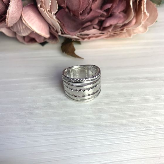 Silver ring without stones