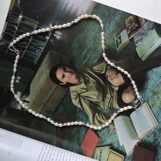 Silver necklace with baroque pearls