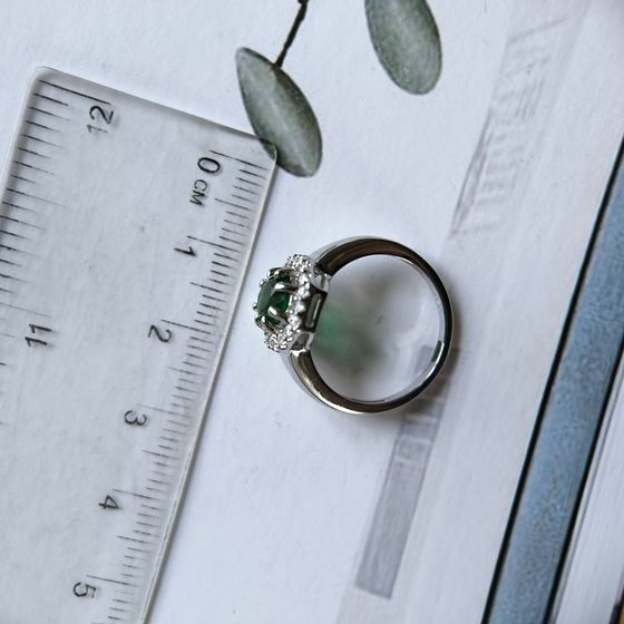 Silver ring with nano 1.397ct emerald