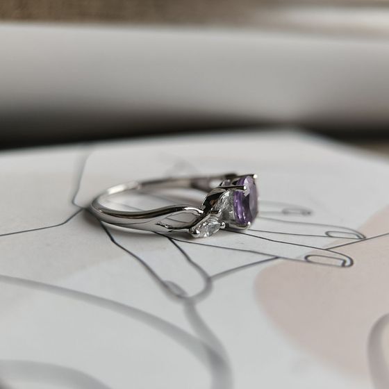 Серебряное кольцо с аметистом 1.55ct