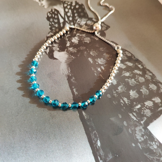 Silver bracelet with topaz London Blue 5.715ct