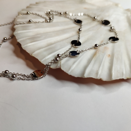 Silver necklace without stones