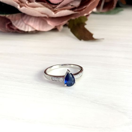 Silver ring with nano 1.703ct sapphire