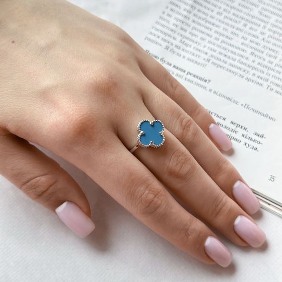 Silver ring with turquoise