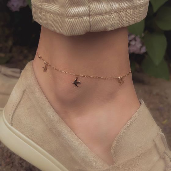 Gold bracelet without stones
