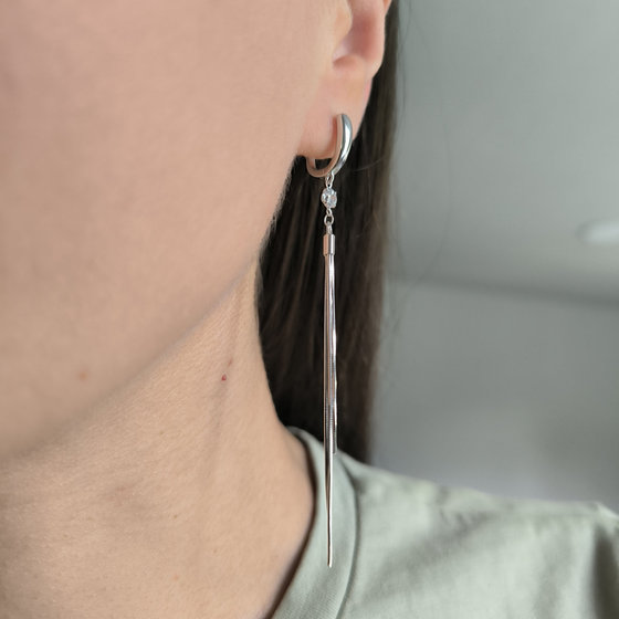 Silver earrings with cubic zirconia