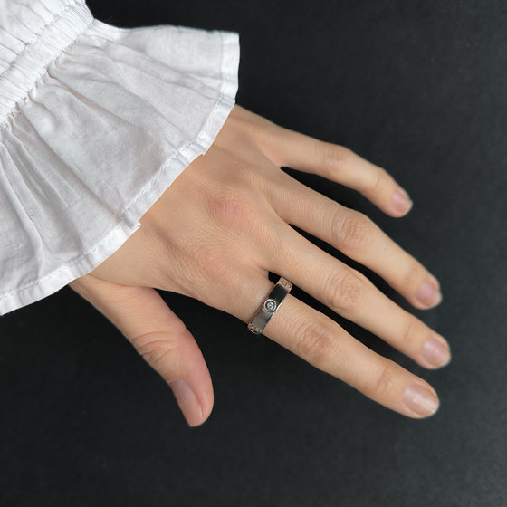 Silver Ring with Fianites