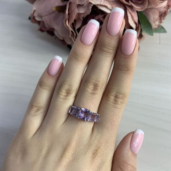 Silver Ring with Amethyst