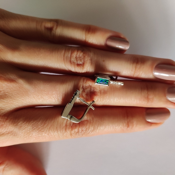 Серебряные серьги с опалом 0.395ct