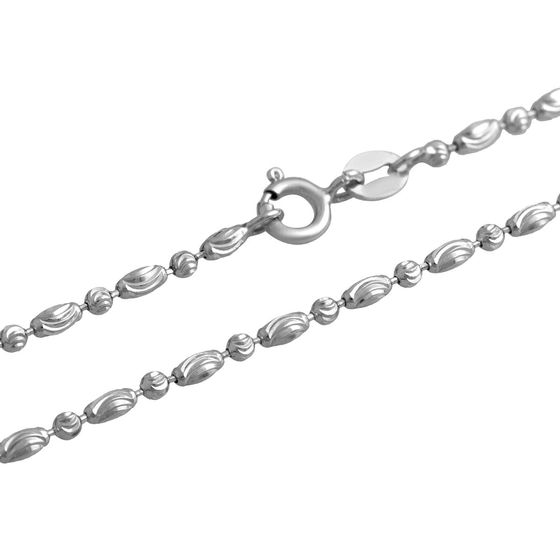 Silver chain without stones