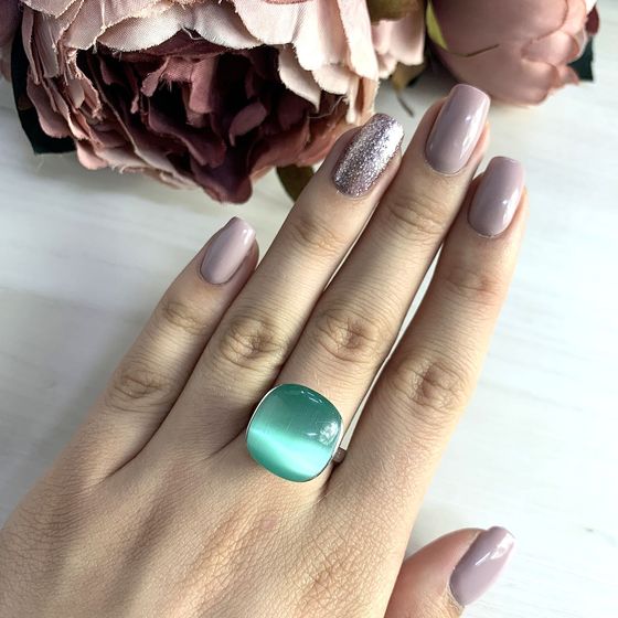 Silver cat's eye ring