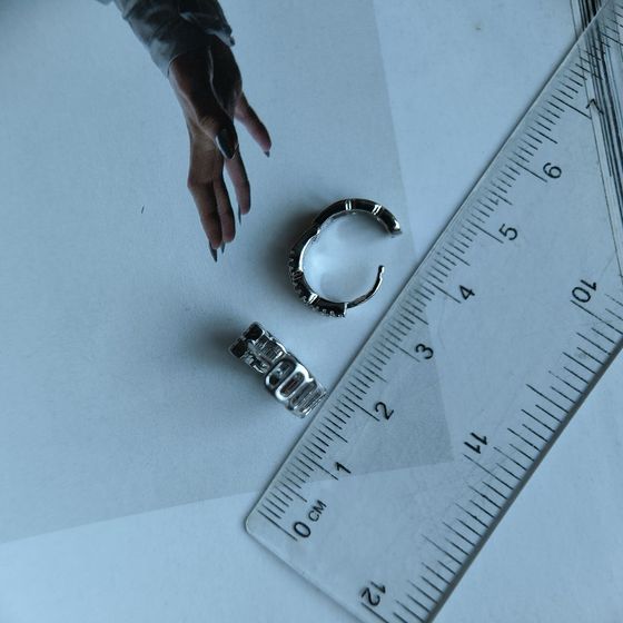 Серебряные серьги с фианитами
