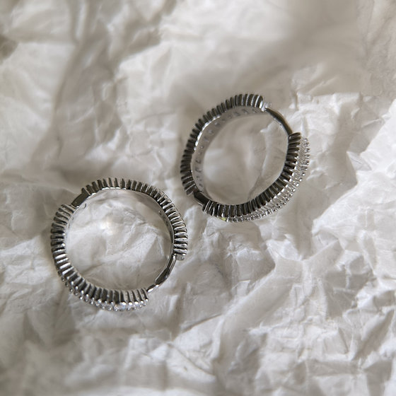 Silver earrings with cubic zirconia