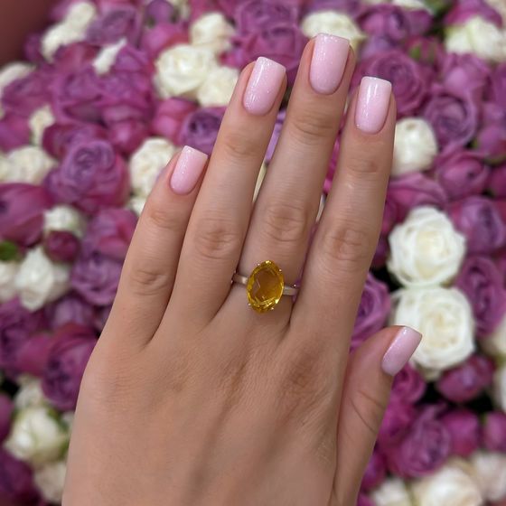 Silver ring with a 5.25 ct nano citrine