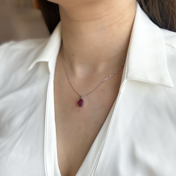 Серебряная подвеска с рубином 3.233ct