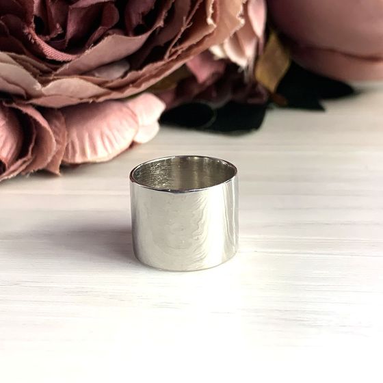 Silver ring without stones
