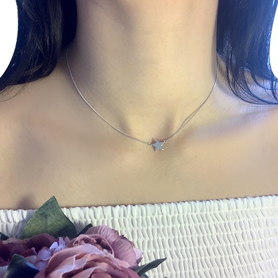 Silver necklace without stones