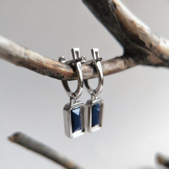 Срібні сережки з сапфіром nano 3.65ct