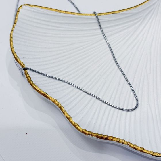 Silver chain without stones