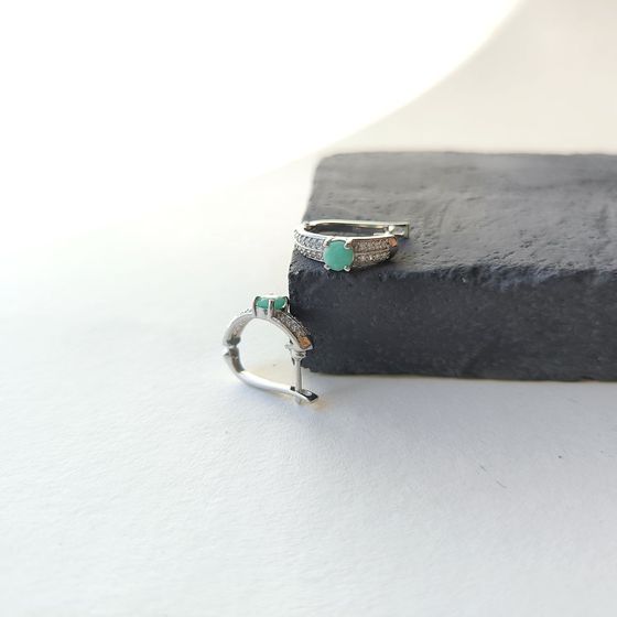 Sterling silver earrings with emerald 1.528ct, phianites