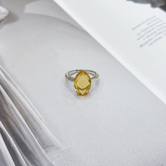 Silver ring with a 5.25 ct nano citrine