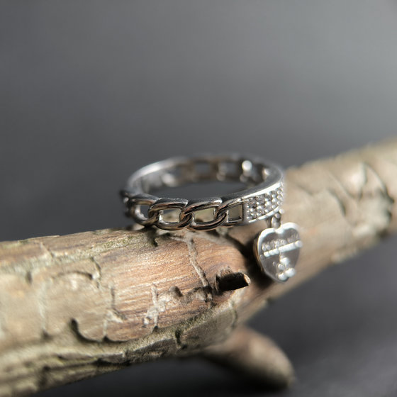 Silver ring with 0.18ct fianites