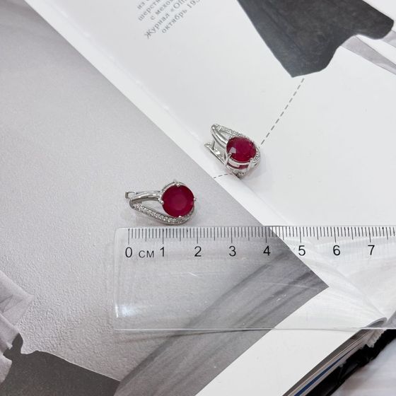 Срібні сережки з рубіном 2.527ct