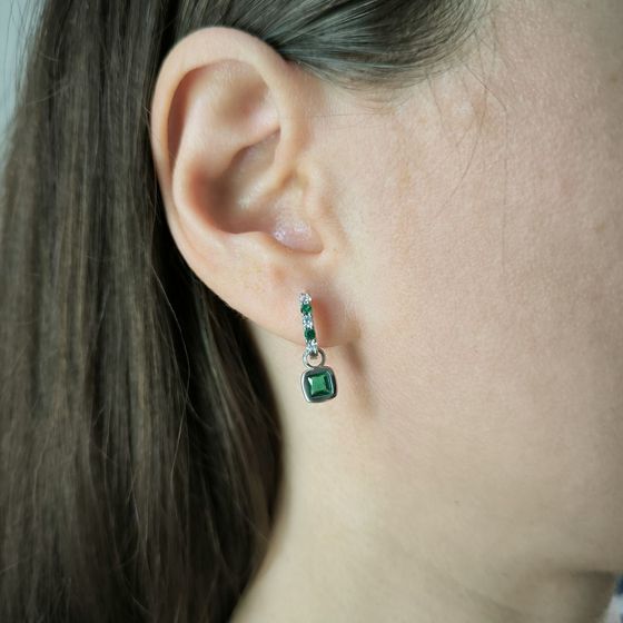 Серебряные серьги с фианитами