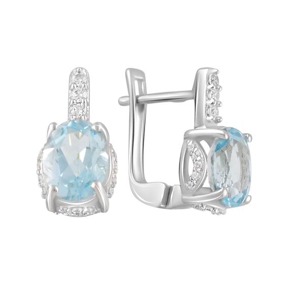 Silver earrings with a 4.819-carat topaz