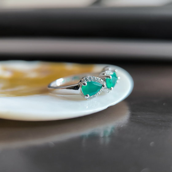 Серебряное кольцо с агатом 1.48ct