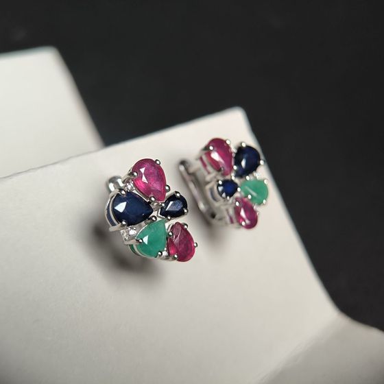 Серебряные серьги с сапфиром 4.05ct, изумрудом, рубином