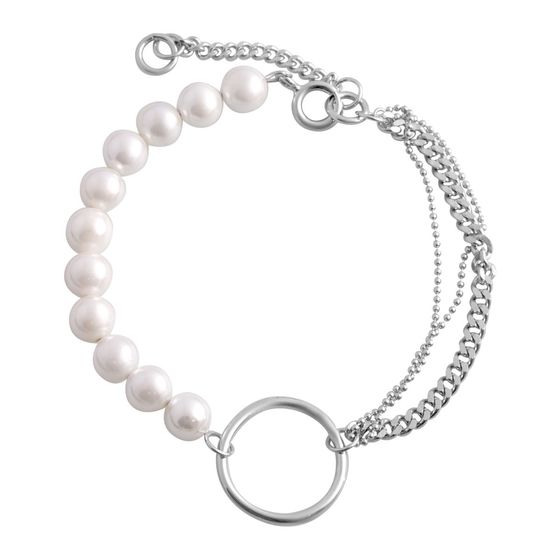 Silver bracelet with pearls