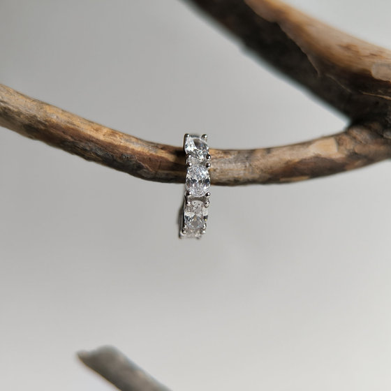 Silver earrings with cubic zirconia