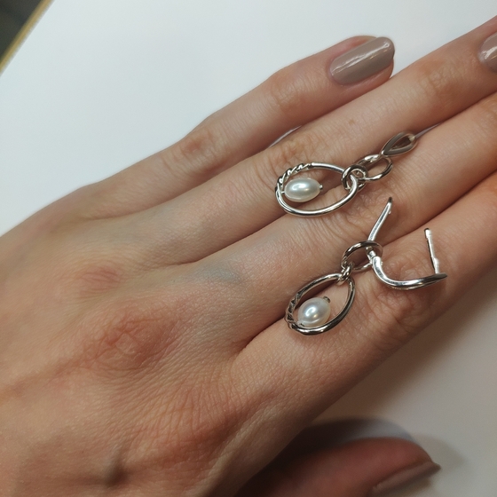 Серебряные серьги с жемчугом барочным