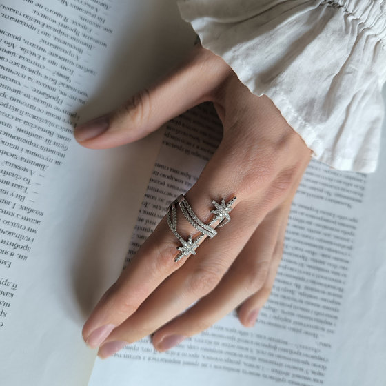 Silver ring with cubic zirconia