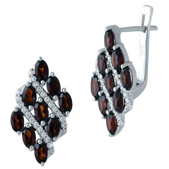 Silver earrings with garnet 6.309ct