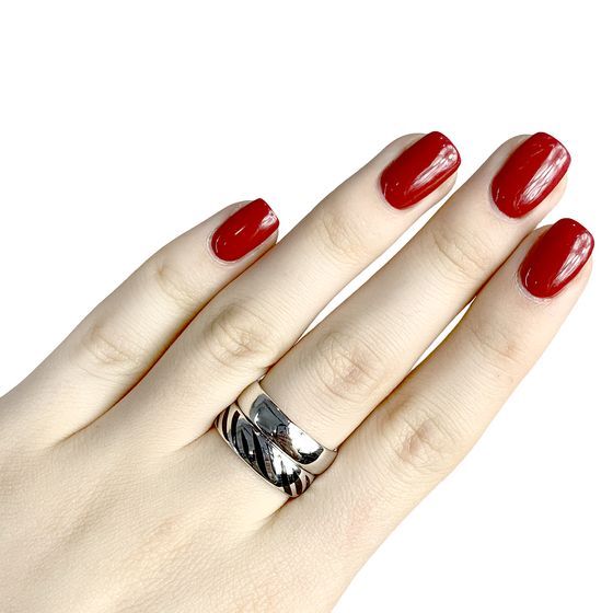 Silver ring without stones