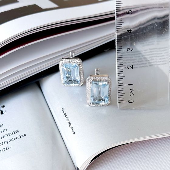 Срібні сережки з топазом 18.54ct