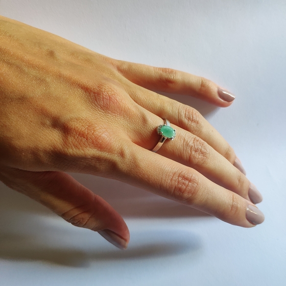 Серебряное кольцо с изумрудом 0.806ct