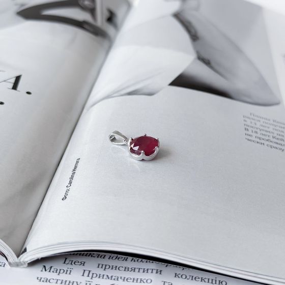 Sterling silver pendant with ruby 3.925ct