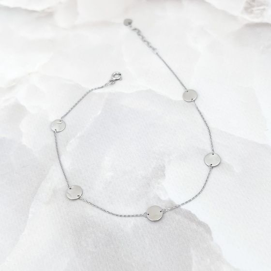 Gold bracelet without stones