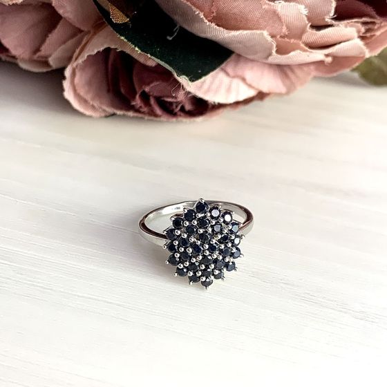 Серебряное кольцо с сапфиром 1.356ct