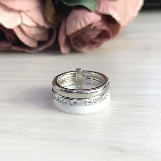 Silver ring with ceramics