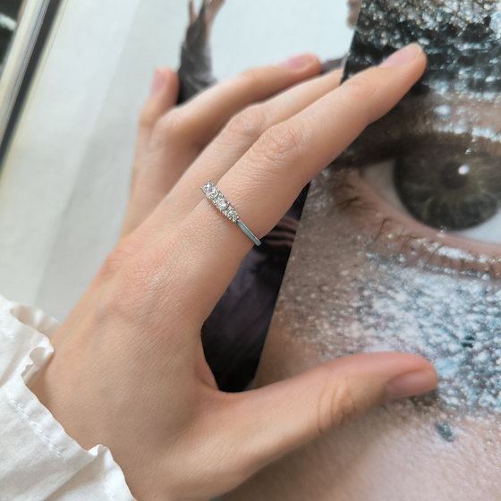 Silver ring with cubic zirconia